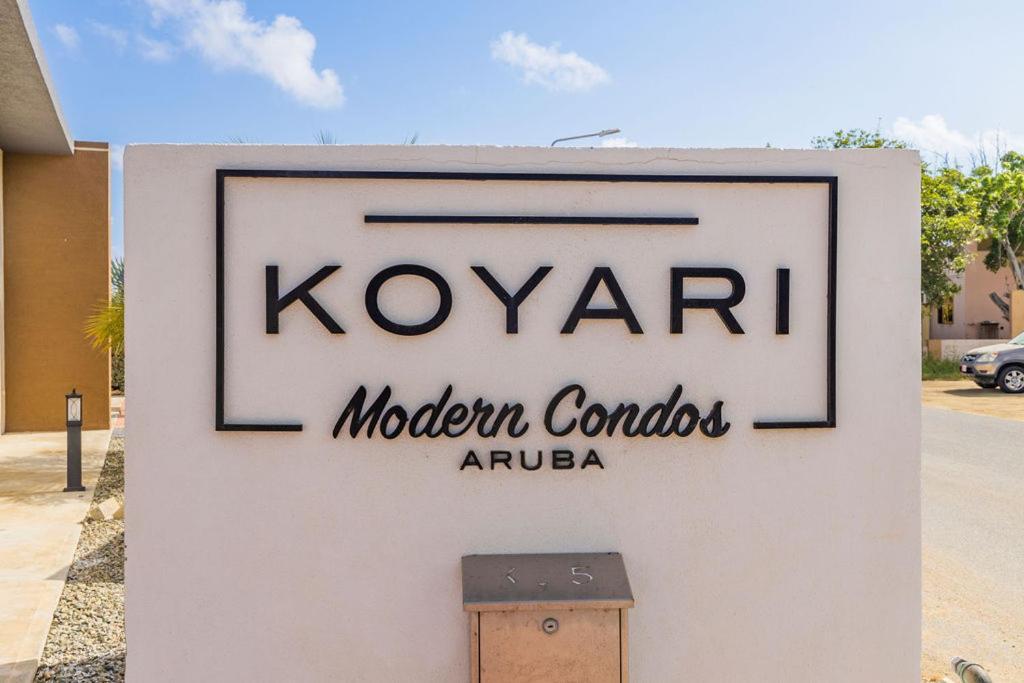 Koyari Modern Condos 9Br 7Ba Sleeps 26 W/ Pool And Roof Deck Palm Beach Exterior photo